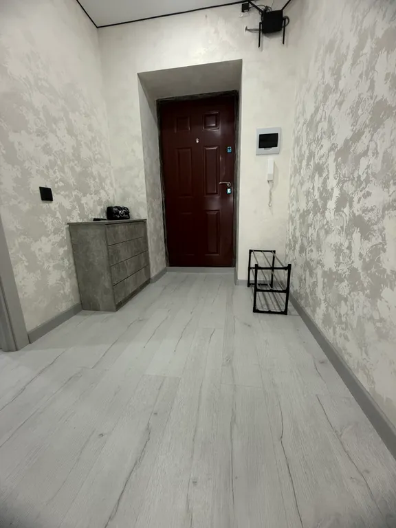 Студия с шикарным дизайнерским ремонтом