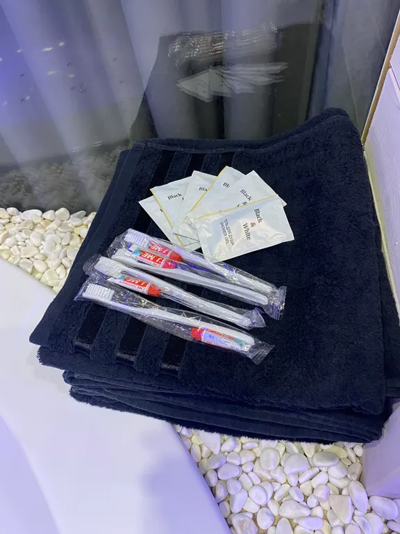 Современный дом в лесу