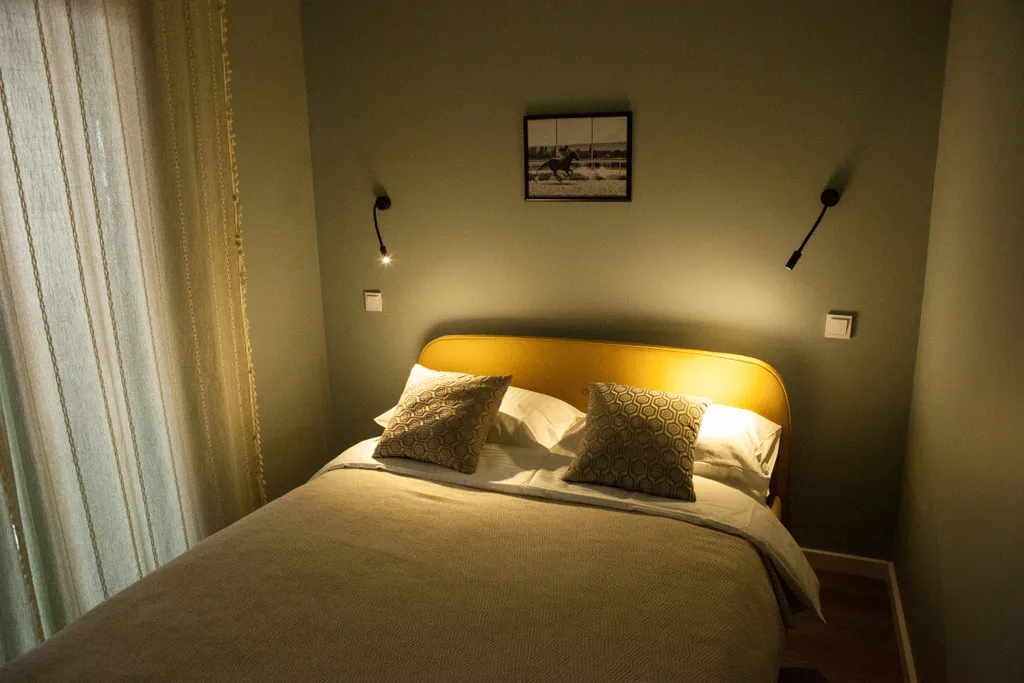 Душевная квартира в центре города с видом на горы и на город