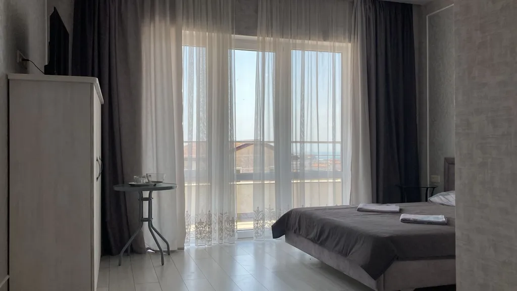 Квартира Номер с видом на море — аренда посуточно в Миндальное