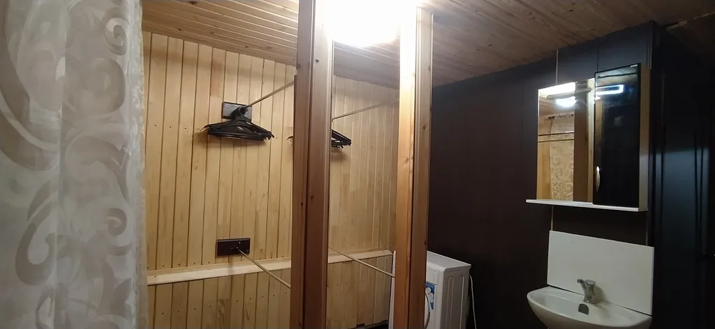 Коттедж Коттедж в лесу — Шерегеш