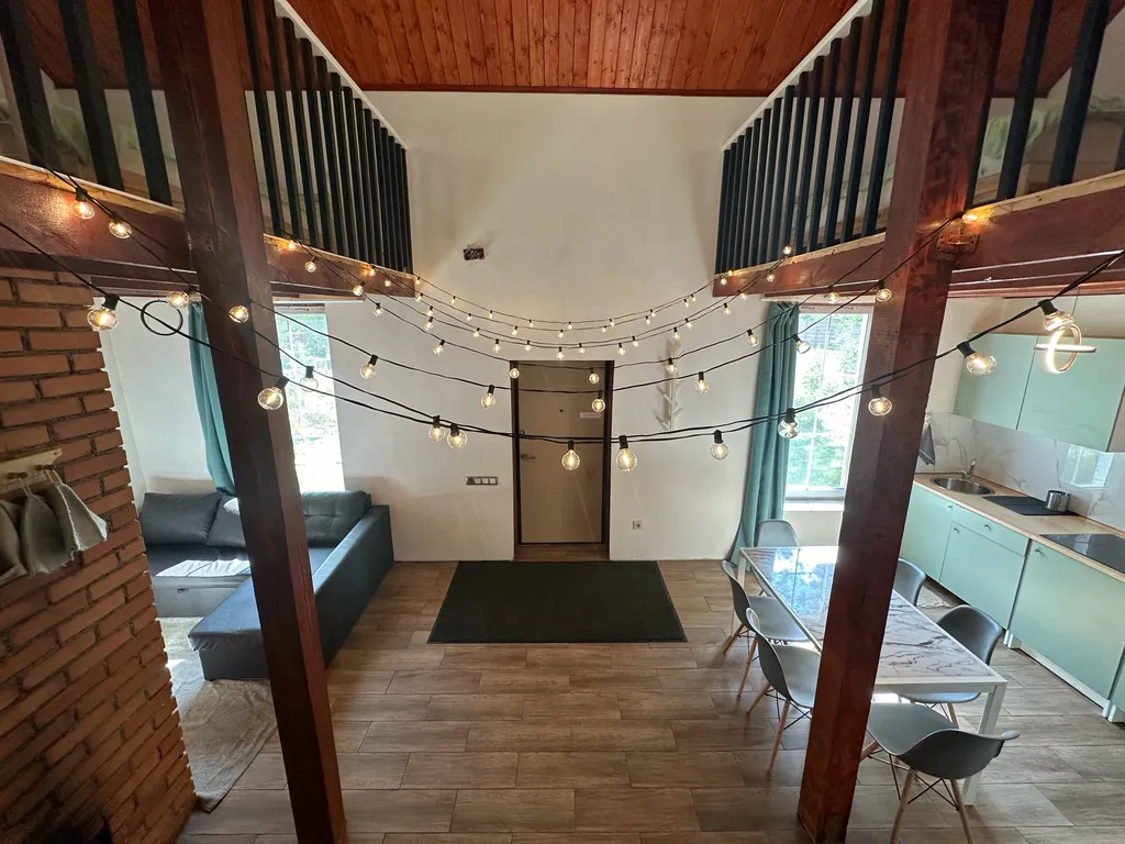 Уютный домик в лесу с русской баней и чаном