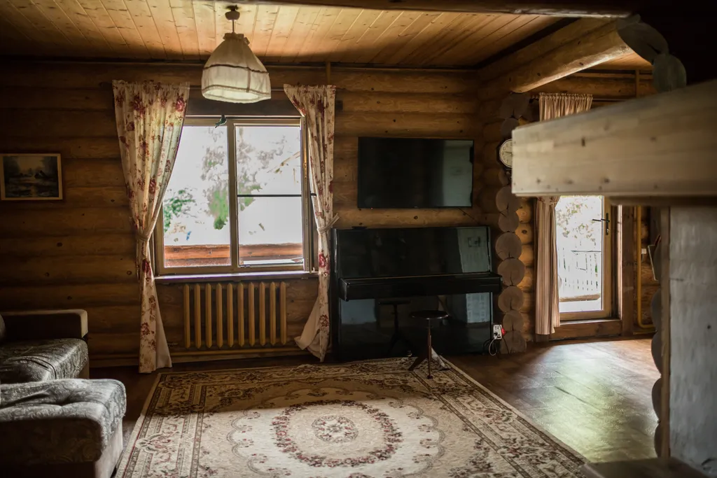 Дом Терем в усадьбе Галат