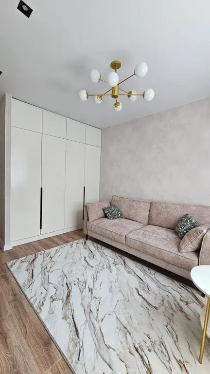 Современная 1- комнатная квартира со всеми удобствами