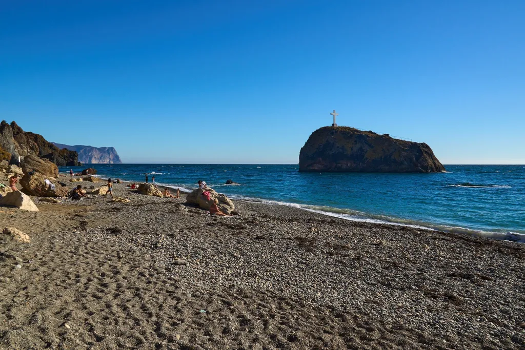 Квартира Снять Апартаменты на мысе Фиолент у моря в частном доме в Севастополе — Севастополь