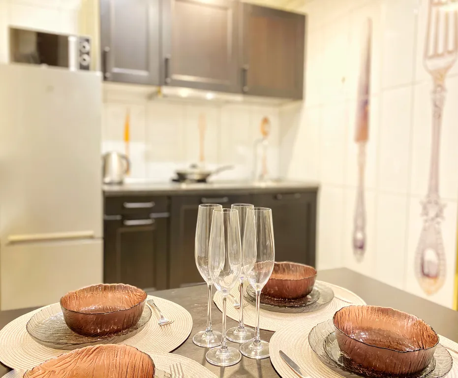 Квартира Квартира Комфортная студия Апарт-Комфорт с романтичной подсветкой в центре — Ярославль