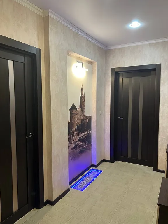 Квартира Двухкомнатная квартира с дизайнерским ремонтом — Краснодар