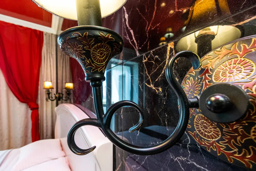 Дизайнерская квартира для романтических встреч в центре города