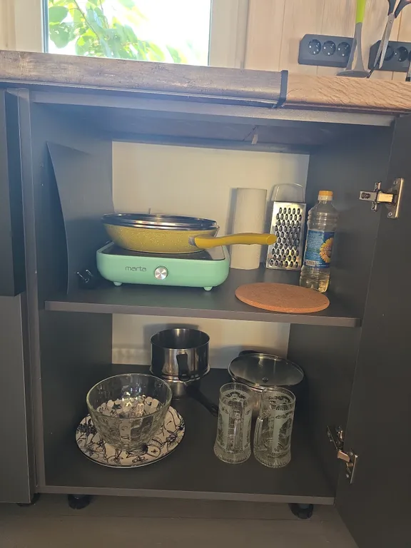 Коттедж Дом-студия Атмосфера с панорамой Азовского моря — Кучугуры