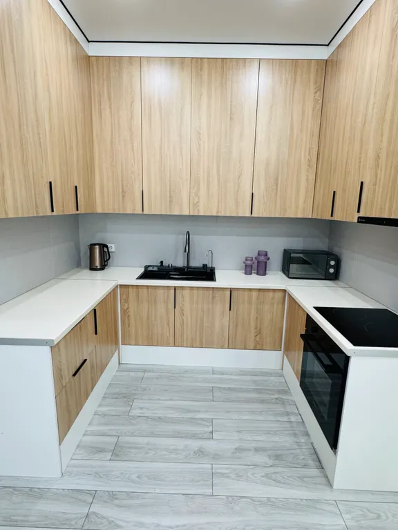 Просторный апартамент в центре Алматы Mega park