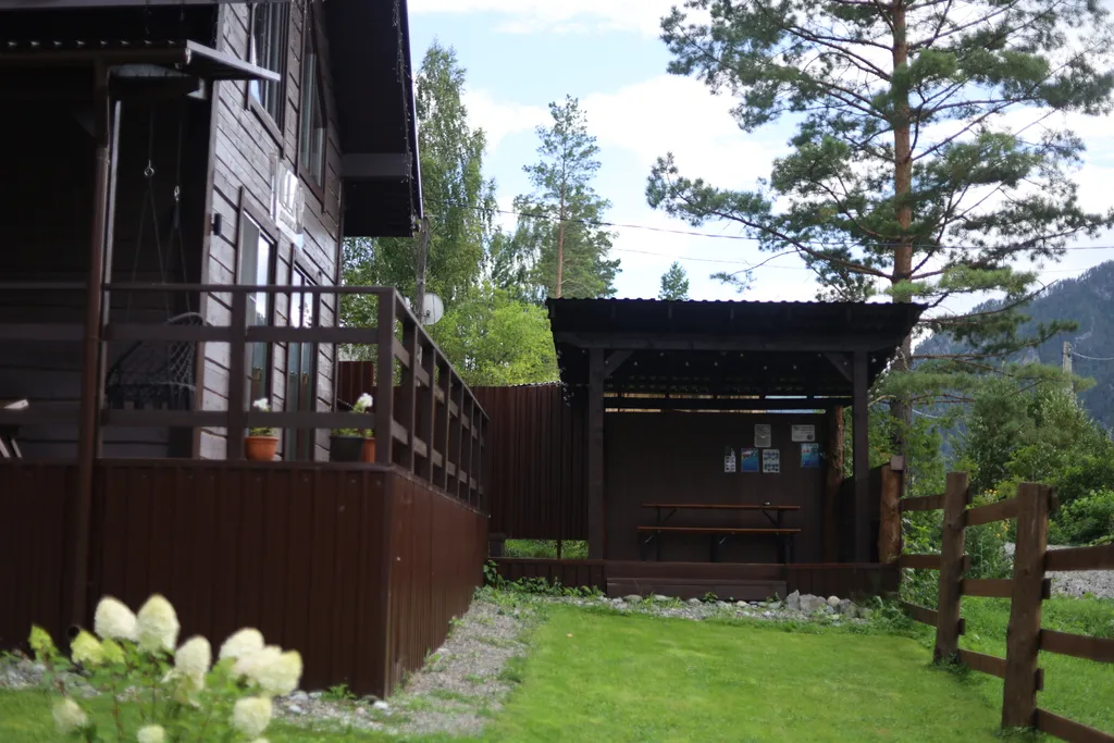 Гостевой дом Villar с видом на лес и горы