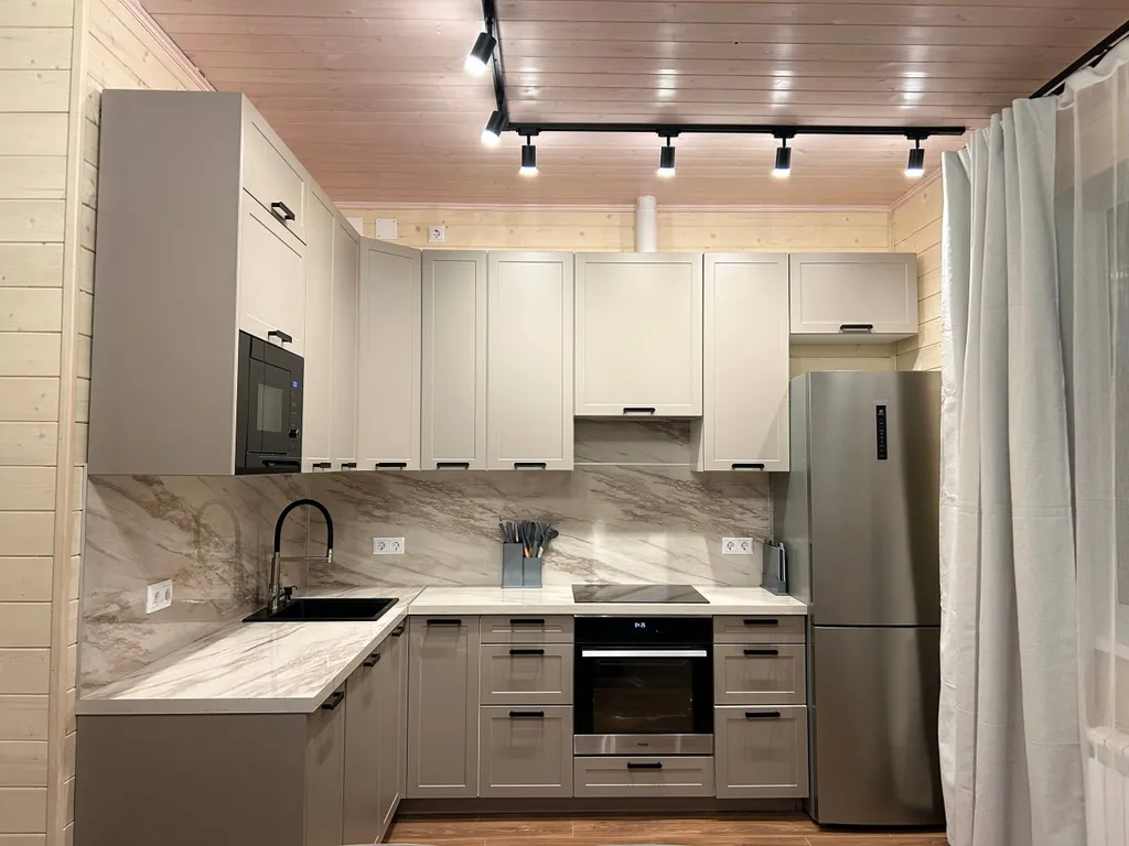 Дом с собственным сосновым лесом недалеко от поселка Сосново