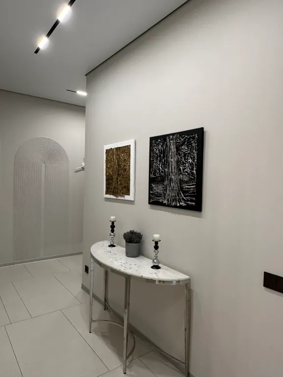 В самом центре с видом на море и горы