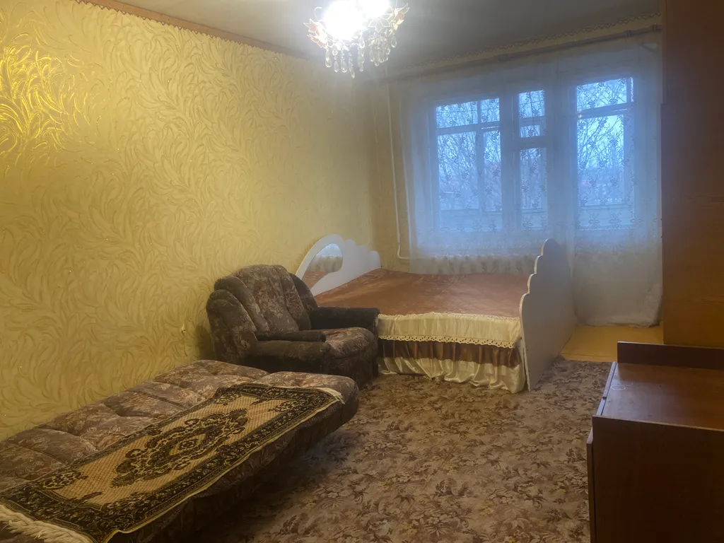 3-комнатная благоустроенная квартира — аренда посуточно в Белёв