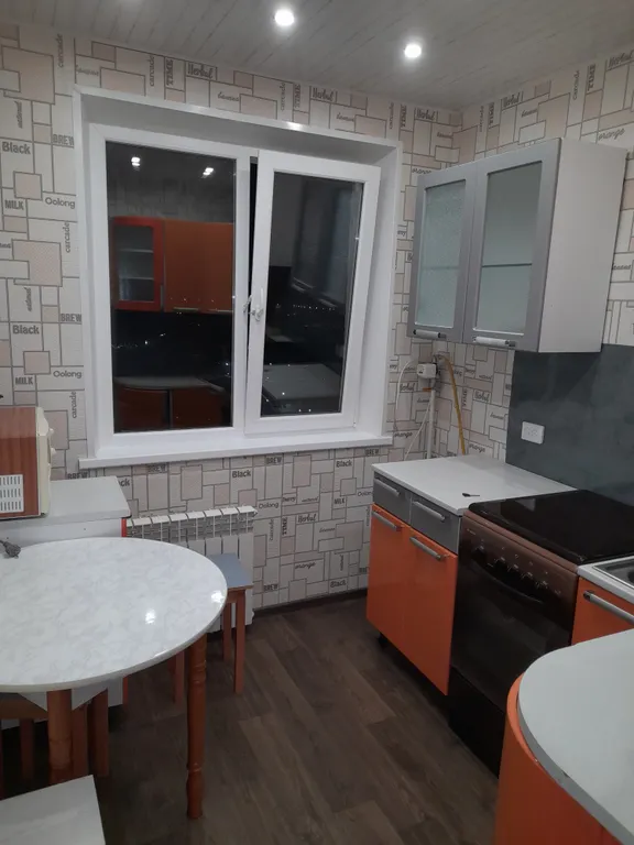 Квартира Квартира Чиcтая тeплaя уютная квартирa — Кировск