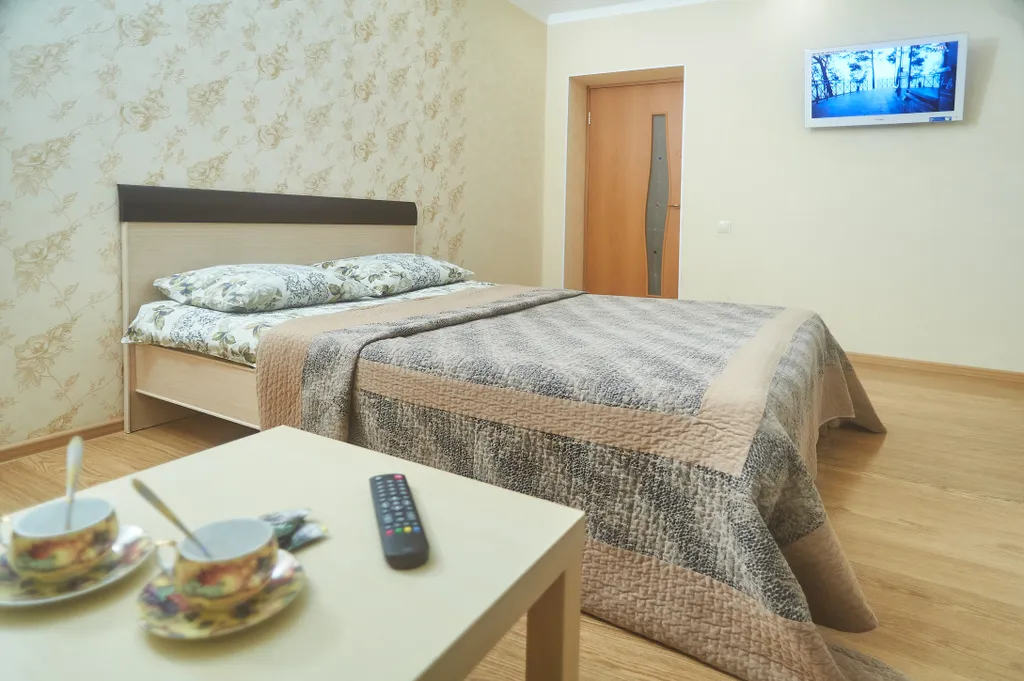 Двухкомнатная квартира с изолированными комнатами в центре города