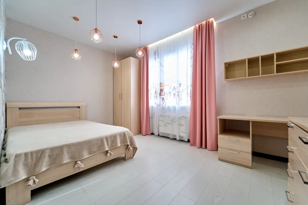 Современный, новый дом