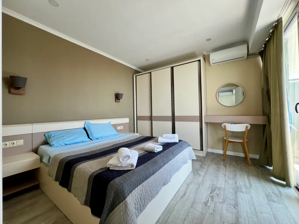 Orbi Beach Tower №2512 — море, парк, небоскреб