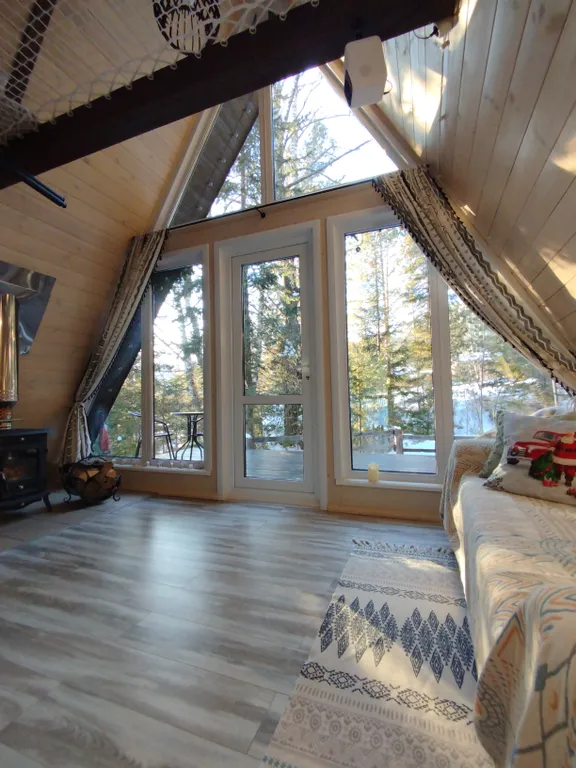 Атмосферный дом шале с видом на лес