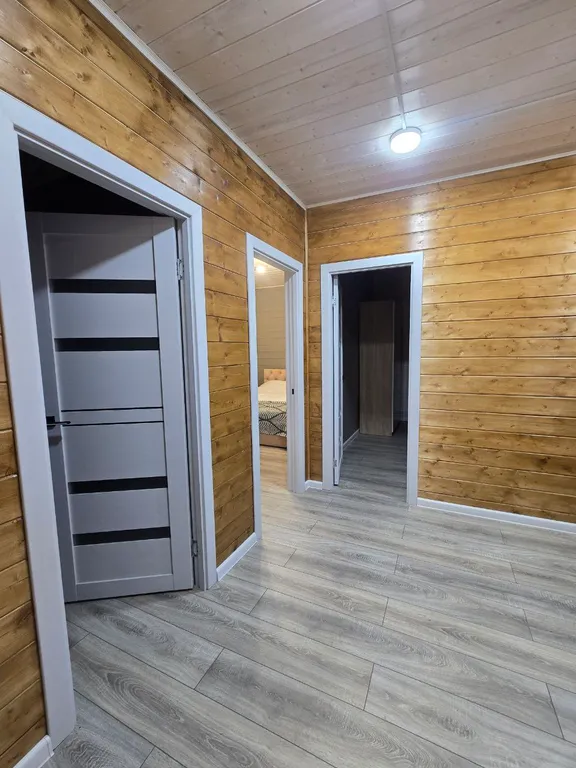 Коттедж Дом у реки в 1 минуте от пляжа — Шишкино