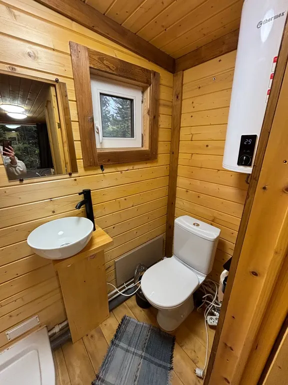 Семейный домик с отдельной спальней (эльбрус) горячая купель (платно)