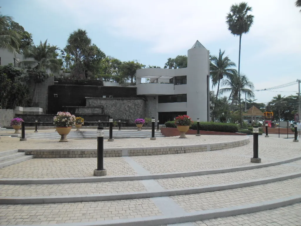 Студия с фронтальным видом на море, пляж Джомтьен