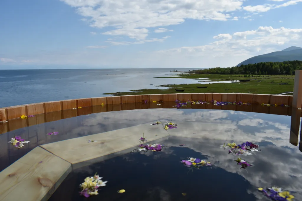 Глэмпинг на Байкале