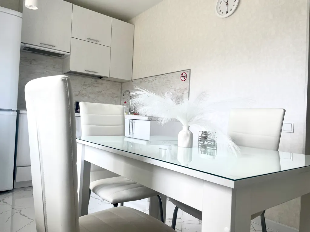 Дизайнерская квартира с самозаселением рядом с президентским