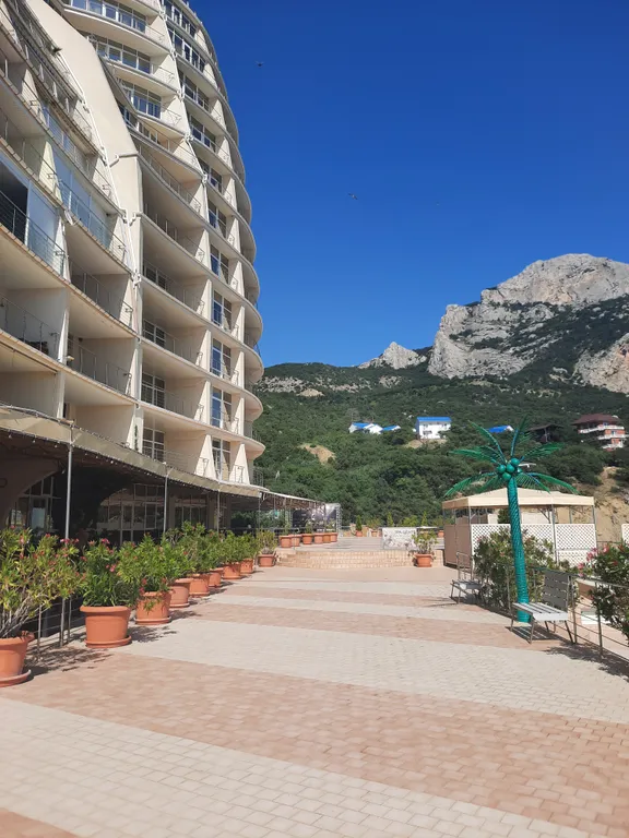 3-комнатная Квартира