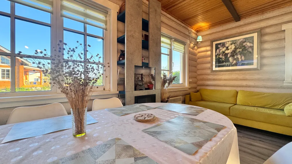 Усадьба у подножия горы Хийденвуори