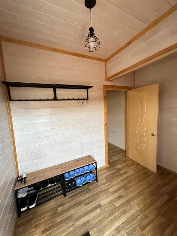 Уютный коттедж в окружении леса