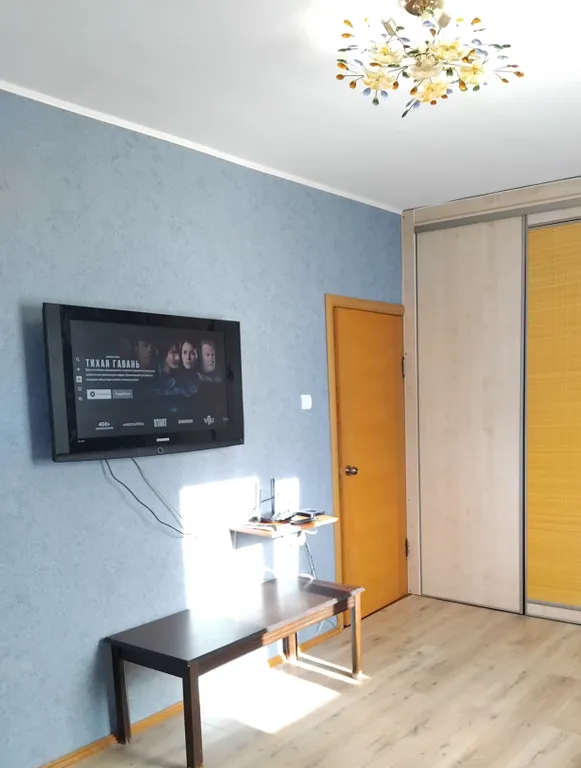 Квартира Светлая и чистая квартира с кондиционером — Екатеринбург