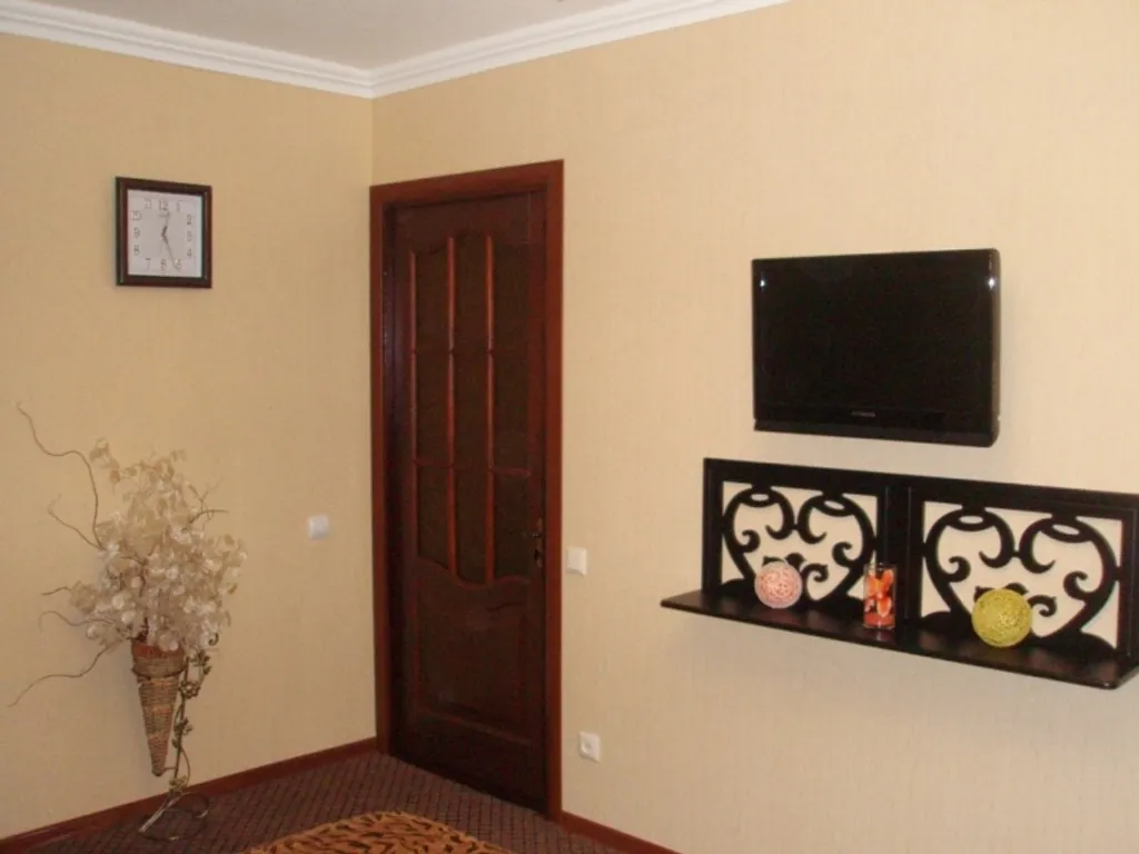 Уютная квартира в центре города на набережной.