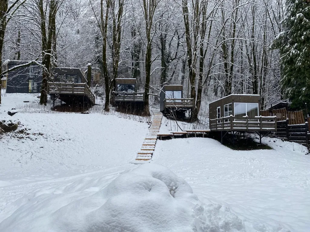 Уютный домик с видом на горы