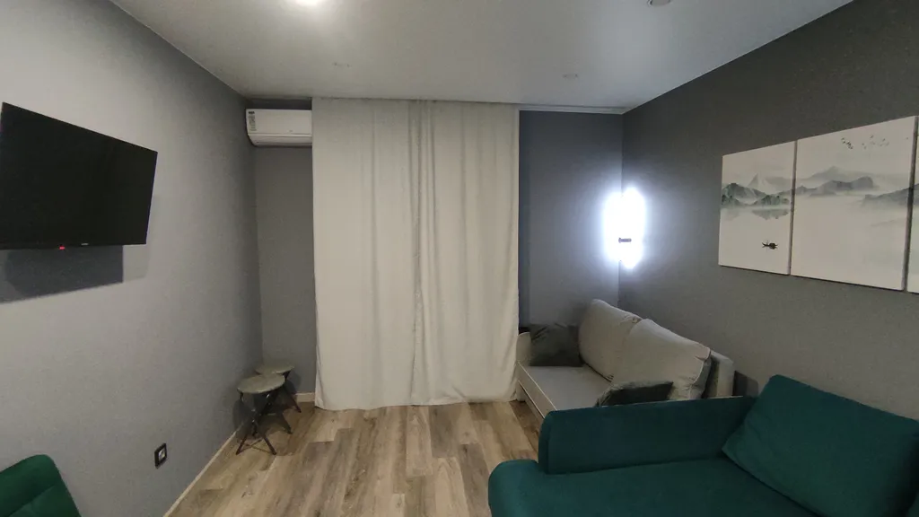 Уютная квартира студия в новом доме с новым ремонтом