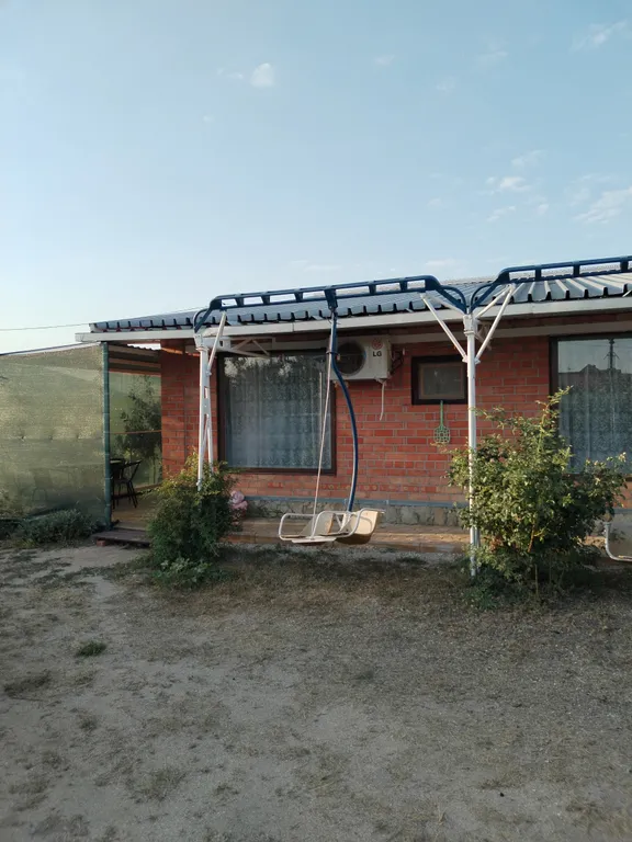 Коттедж Уютный домик на берегу Азовского моря — аренда посуточно в Должанская