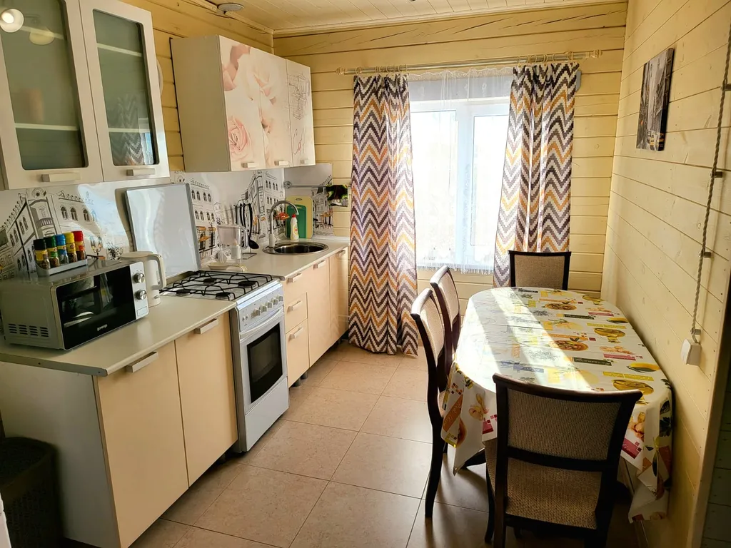 Дом с Русской баней возле Псковского озера