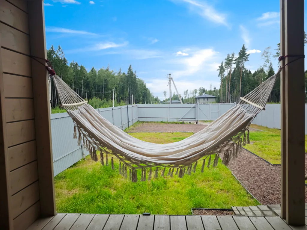 Большой семейный дом