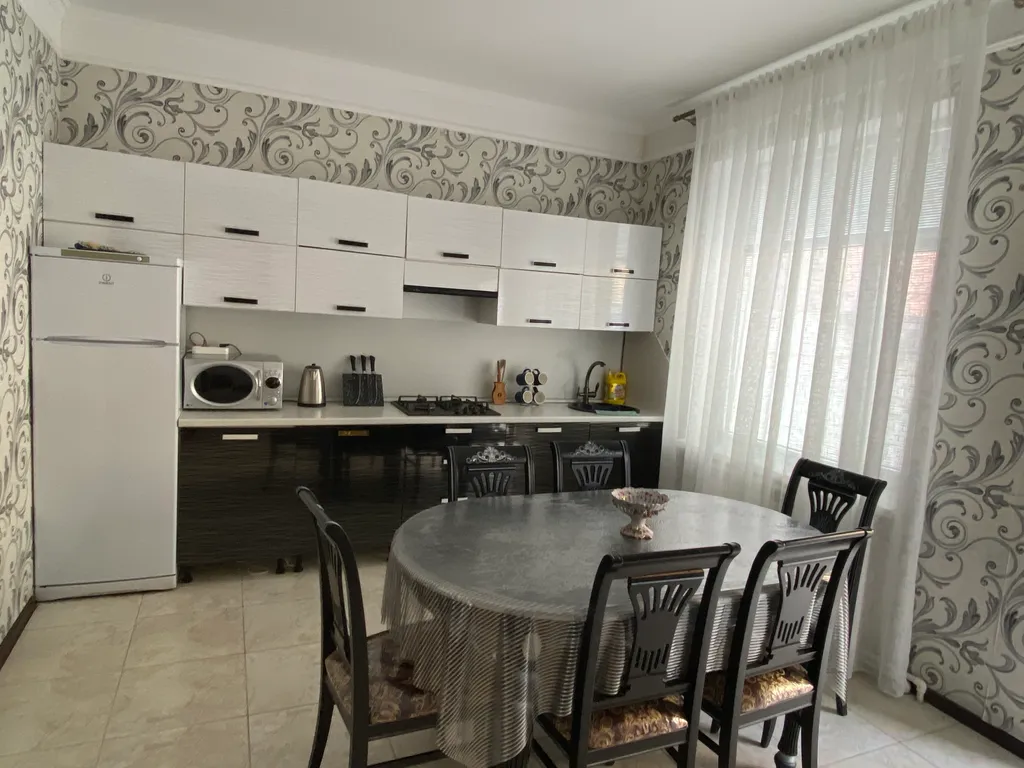 Дом на берегу моря