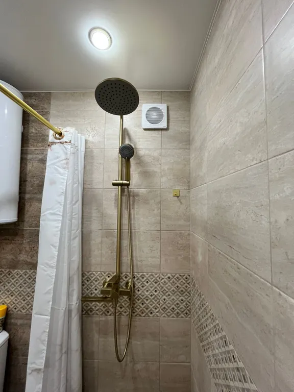 Комфортная и стильная квартира в центре города