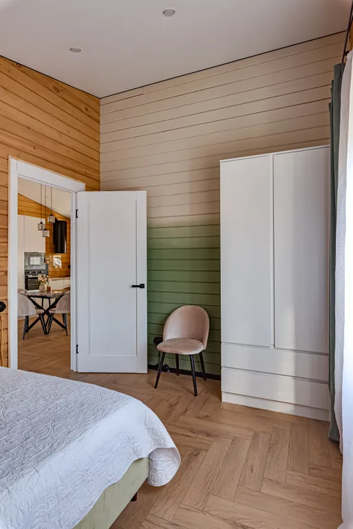 Просторный дом недалеко от озера