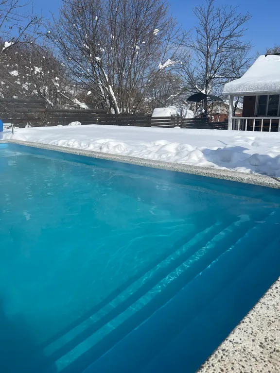 Домик с бассейном в горах Адыгеи