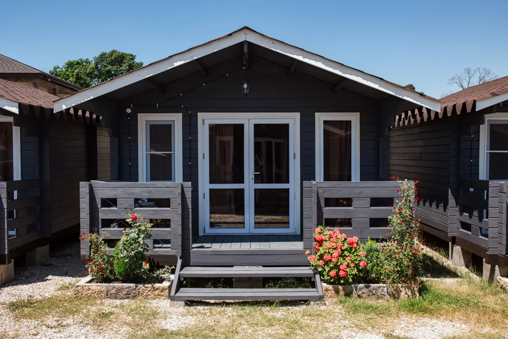 Коттедж 1-комнатный Дом — аренда посуточно в Пицунда