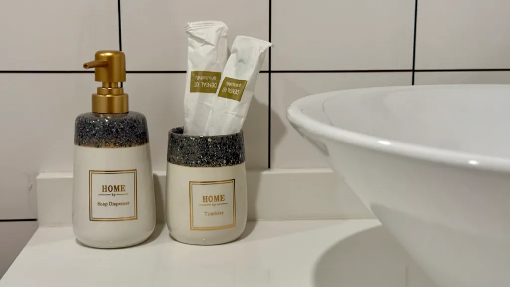 Милая квартира с отдельной спальней около моря Пляж Камала