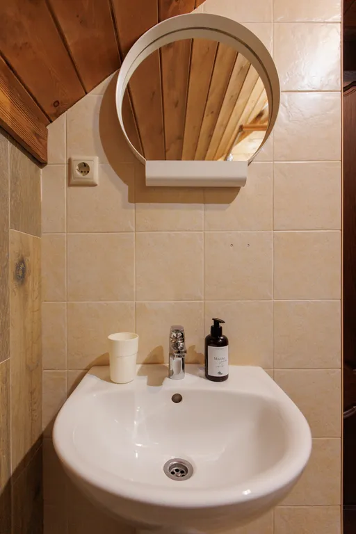 4-комнатный Дом