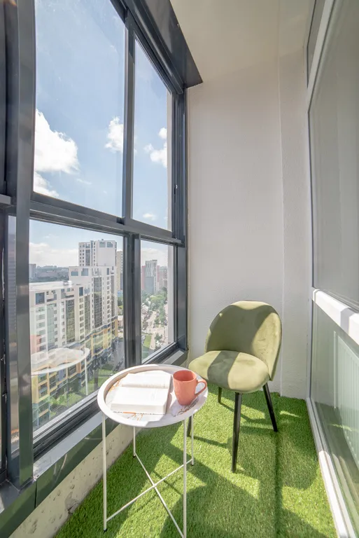 Студия с лоджией для 4-х гостей