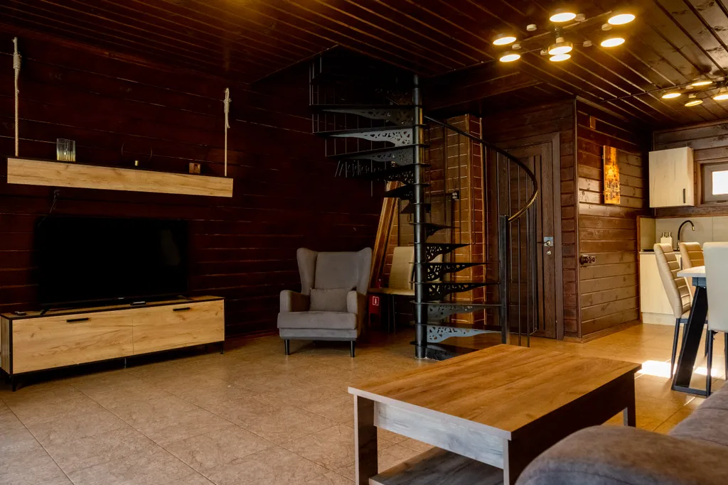 4-комнатный Дом