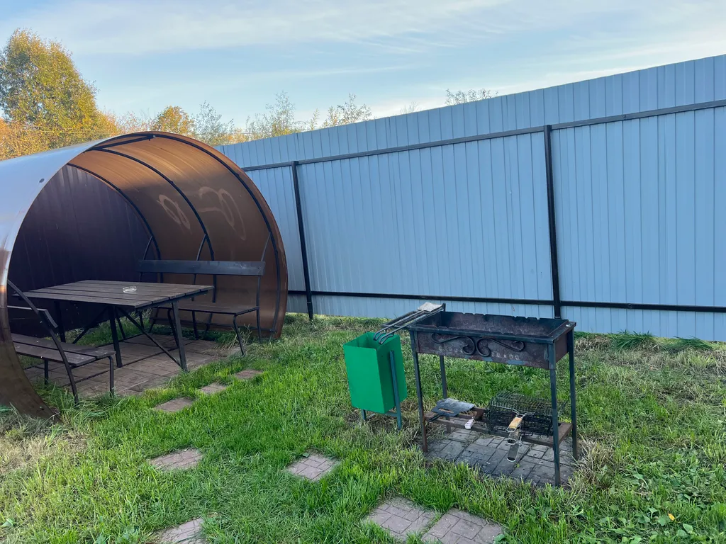 Коттедж Дом на берегу реки с чаном фурако и баней, с собственным прудом — Казань