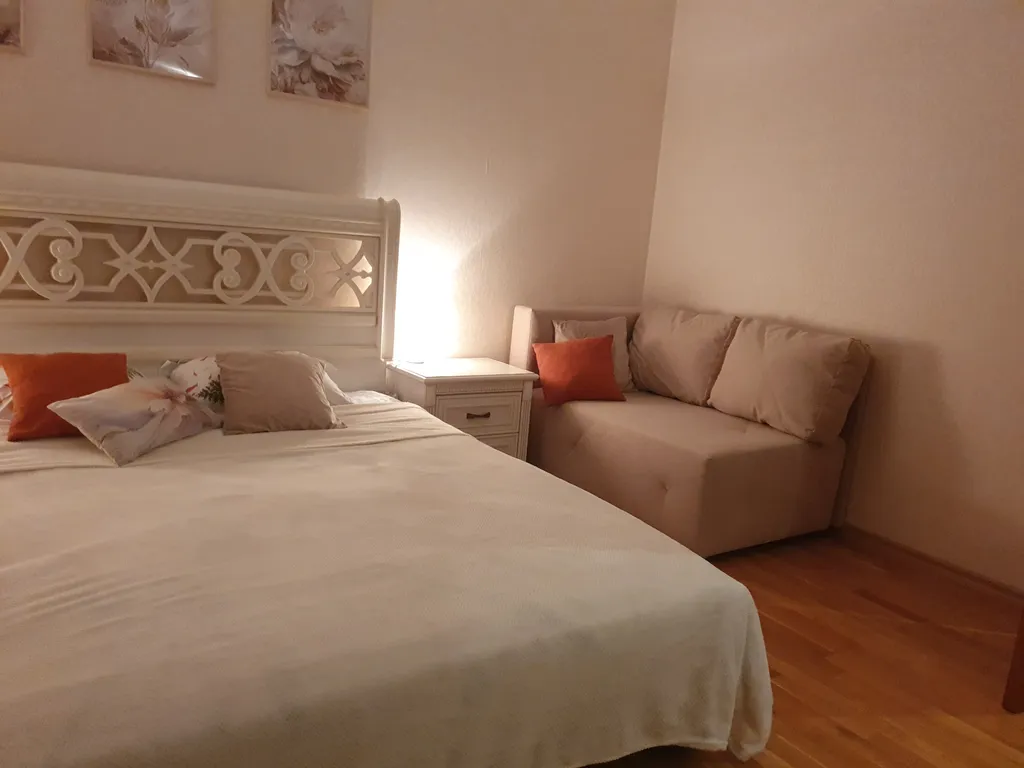 Однокомнатная квартира со всеми удобствами в центре — аренда посуточно в Воскресенск