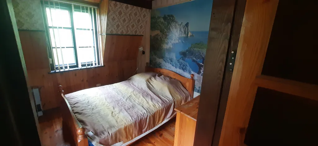 Хутор возле леса и озер